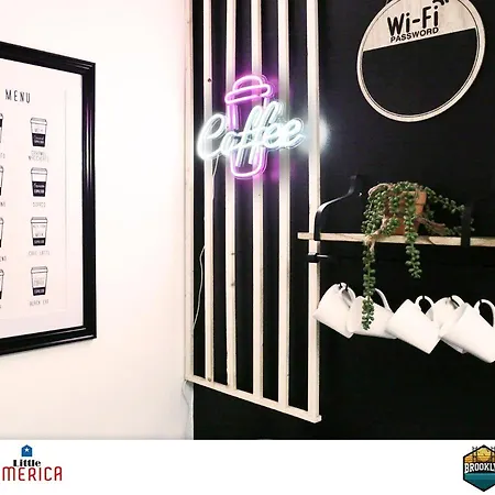 Apart-hotel Little America - 3km Futuroscope