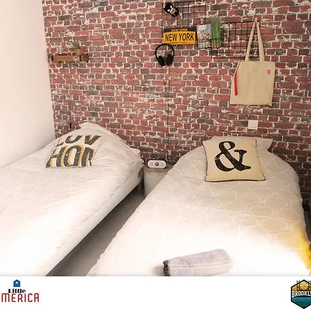 Aparthotel Little America - Appart 3km Futuroscope *