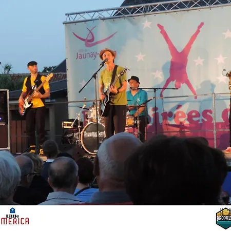 Apart-hotel Little America - 3km Futuroscope Jaunay-Clan