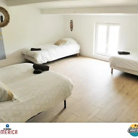 Aparthotel Little America - Appart 3km Futuroscope *